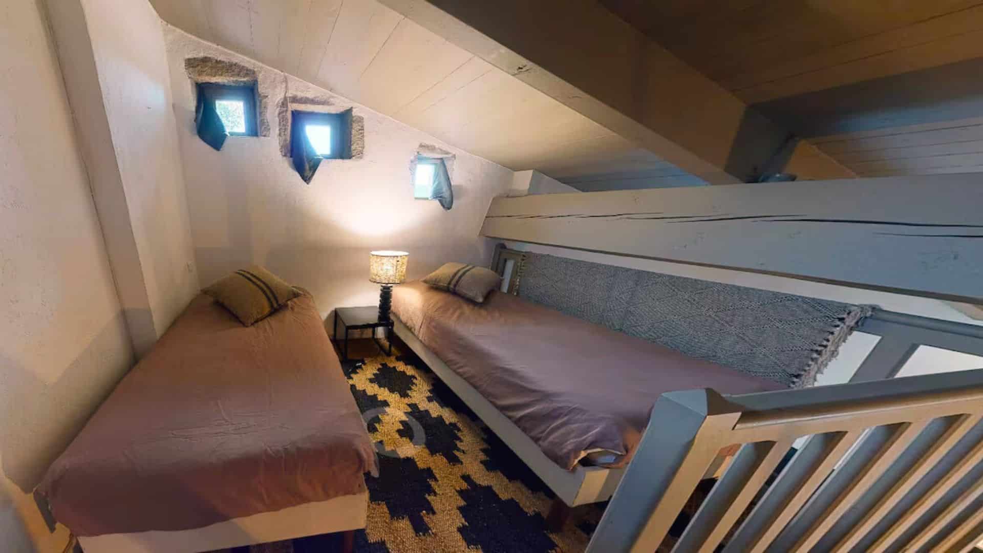 Chambre mezzanine pour la retraite pilates