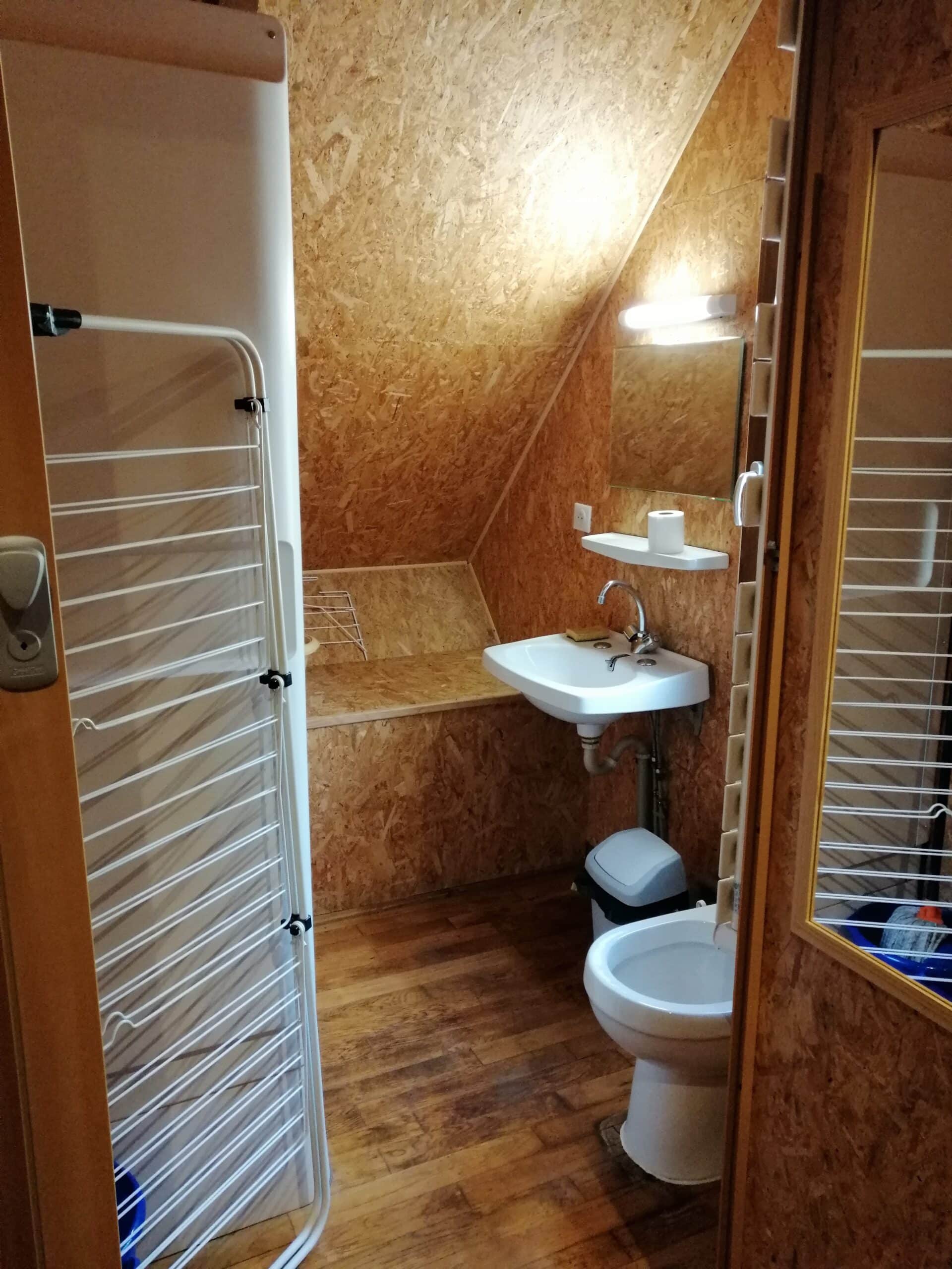 Salle de bain et toilettes